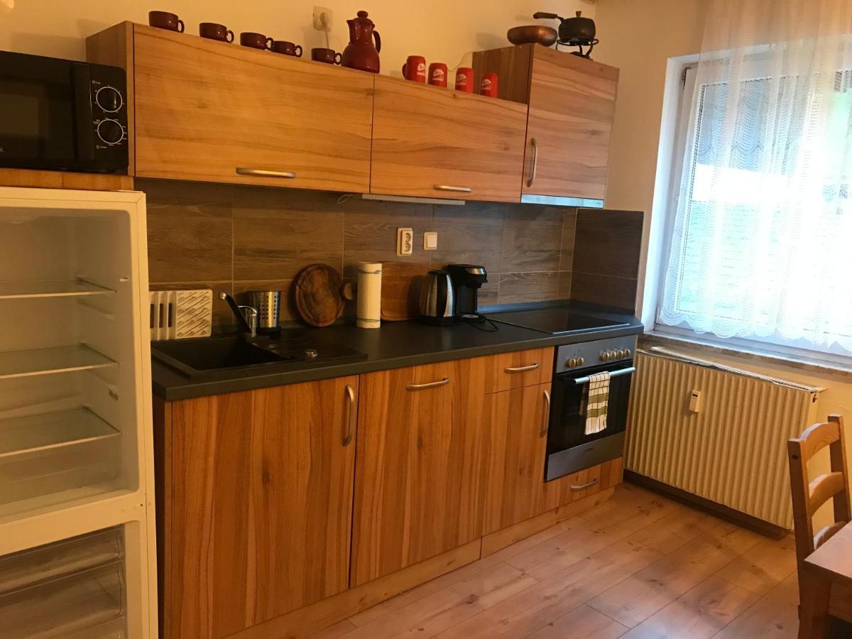 Apartmany Lend Buitenkant foto