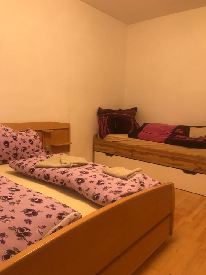 Apartmany Lend Buitenkant foto